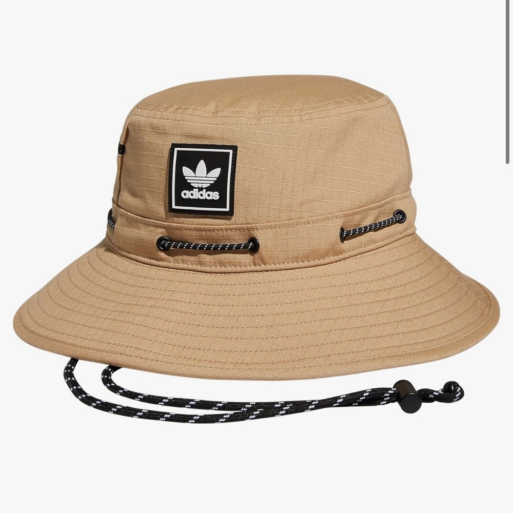 Adidas bucket hat